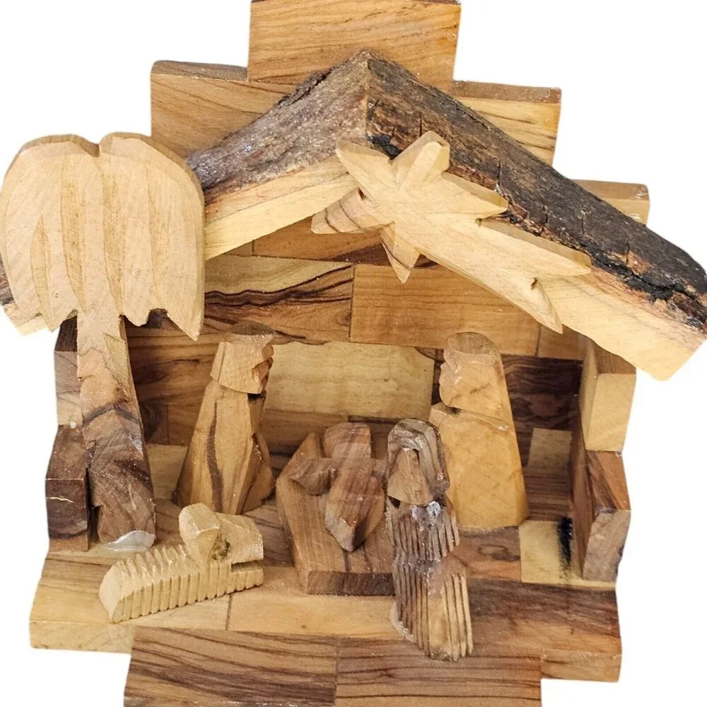 Nativity Creche Manger Olive Wood Christmas Decor Hand‎ Carved in Israel 5.5